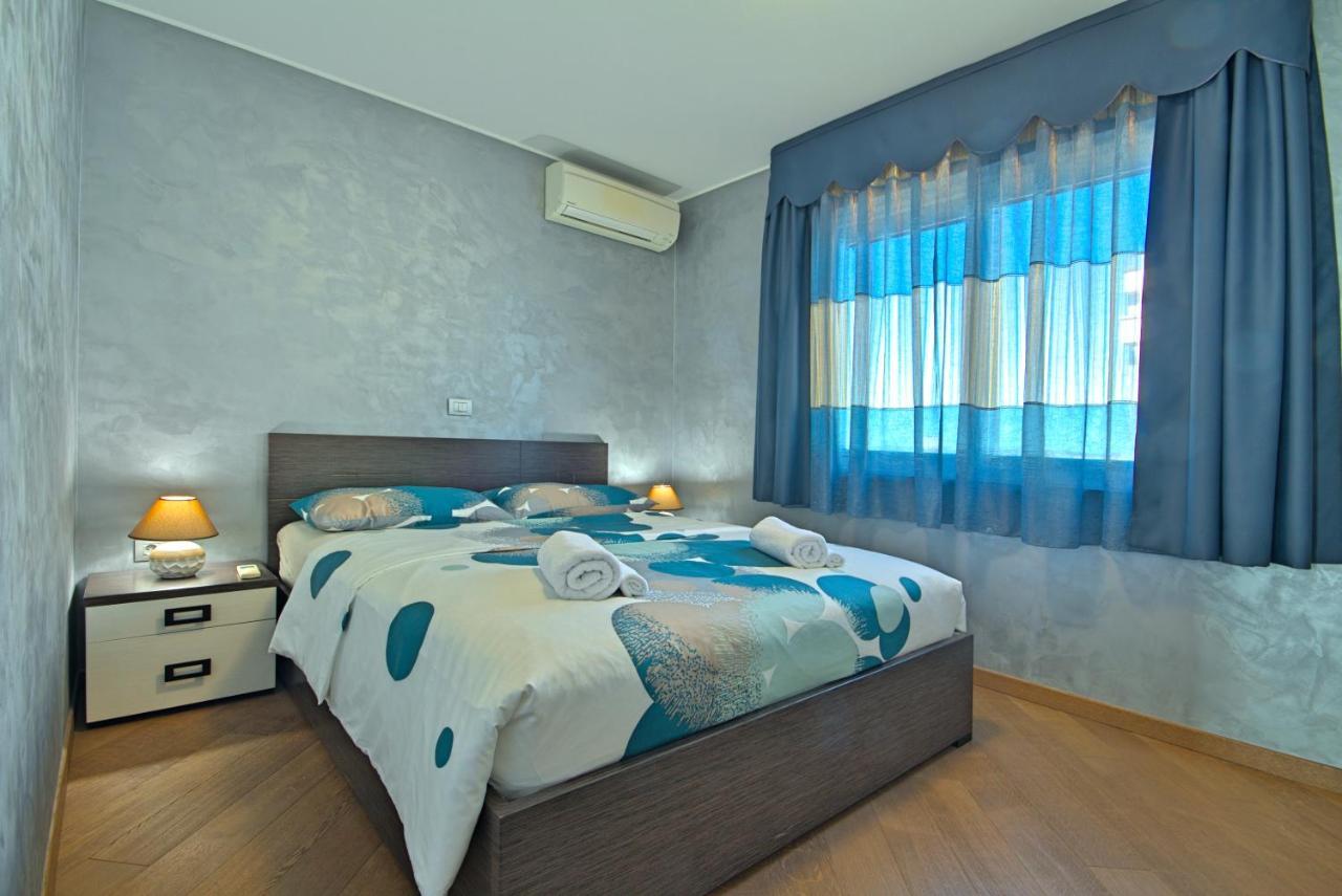 אומאג Apartments Riva-Interauto מראה חיצוני תמונה