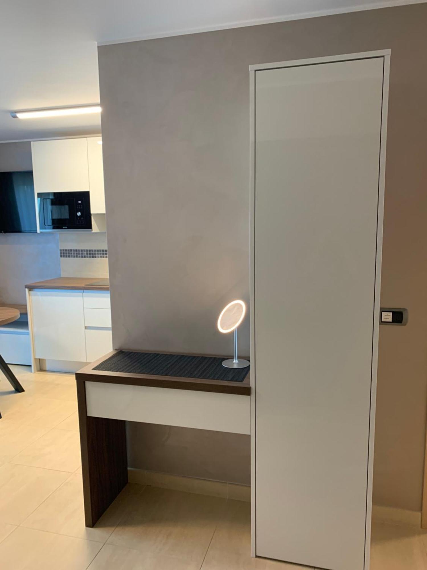 אומאג Apartments Riva-Interauto מראה חיצוני תמונה